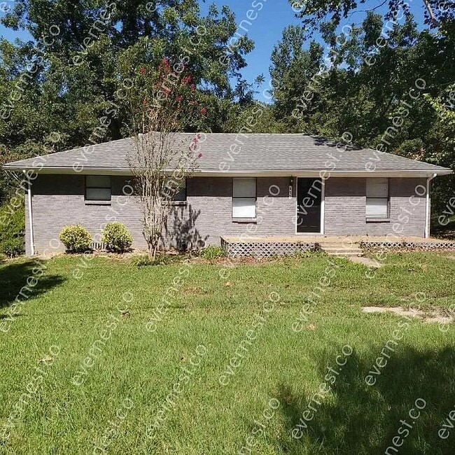 Building Photo - 475 Lowe Cir