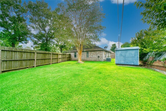 Building Photo - 4439 Morris Dr
