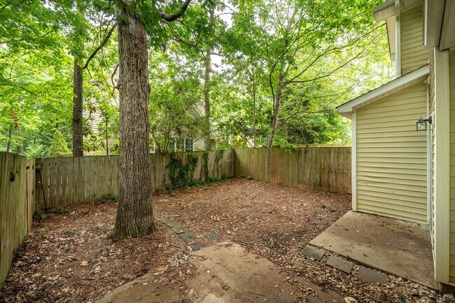 Building Photo - 6301 Grove Estates Terrace