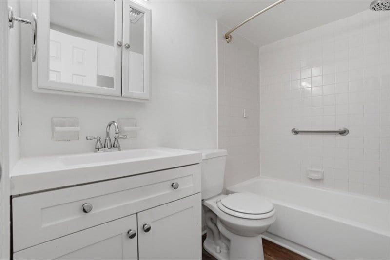 Building Photo - 4546 Rosemarie Dr