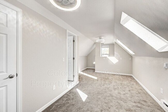 Building Photo - 3451 W 34th Ave