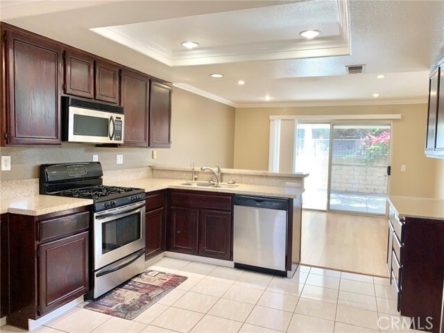 Building Photo - 15686 Altamira Dr