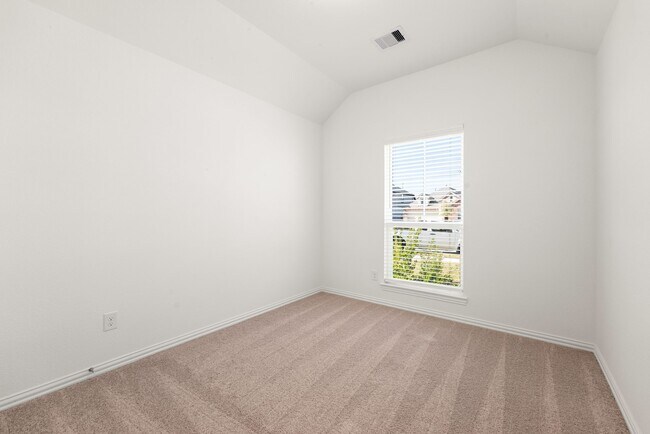 Building Photo - 12210 Bell County Ct