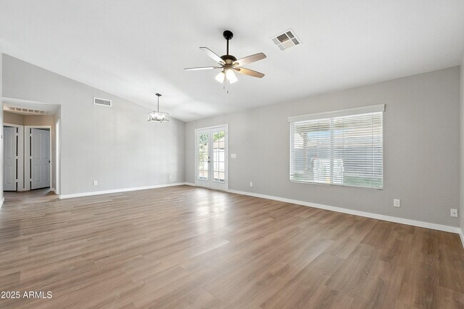 Building Photo - 3735 E Rousay Dr