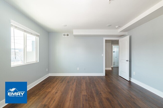 Building Photo - 814 Wilmington Blvd