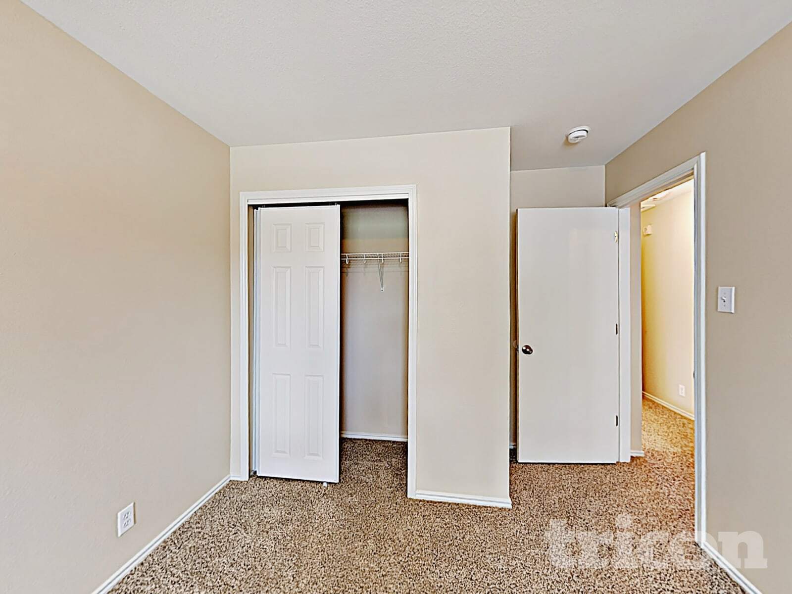 Building Photo - 6734 Sandy Point Dr