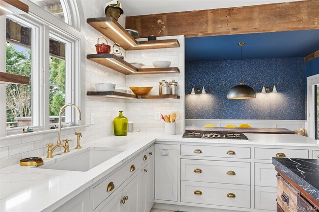 Building Photo - 4 Glynn Dr