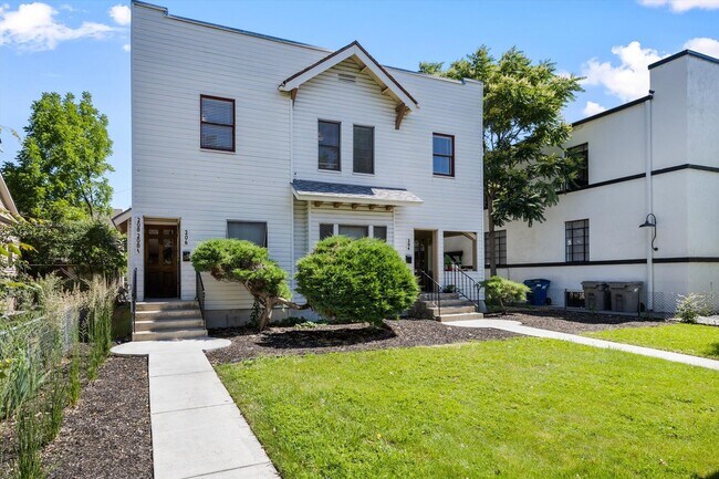 Primary Photo - Bannock Fourplex