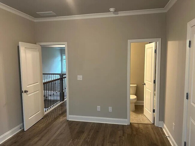 Building Photo - 1519 Windward Dr