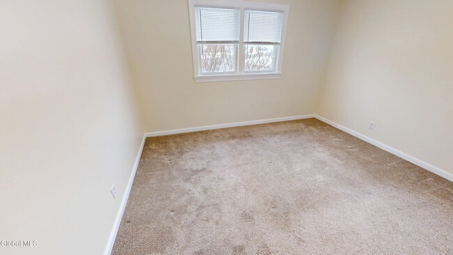 Building Photo - 18 Whitney Rd