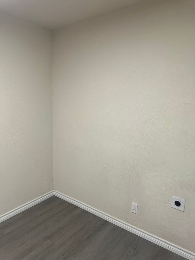 Building Photo - 2bd/1ba in Killeen
