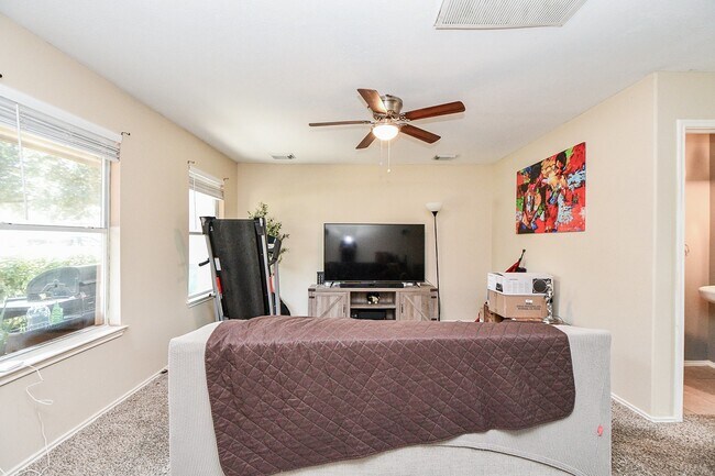 Building Photo - 17311 Wigeon Way Dr