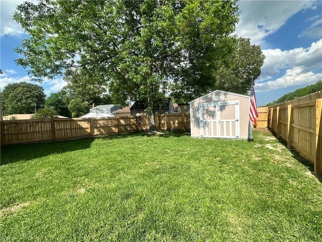 Building Photo - 5205 Blue Knob Ct