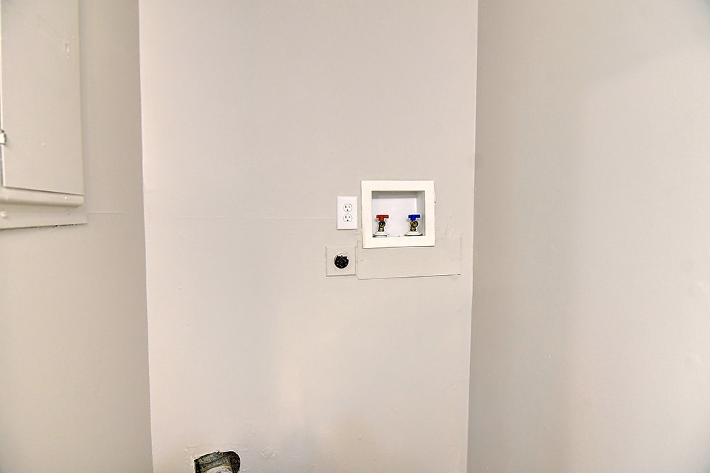 Building Photo - 403 Coventry Pl