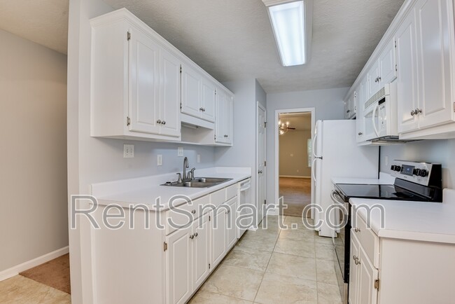 Building Photo - 4729 W Creek Mill Ct