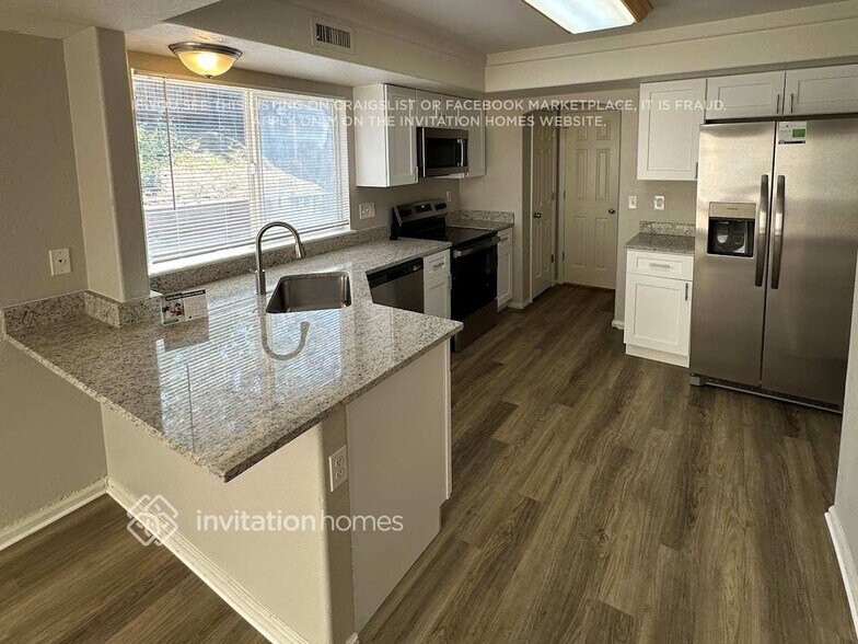 Building Photo - 21166 E 40th Pl