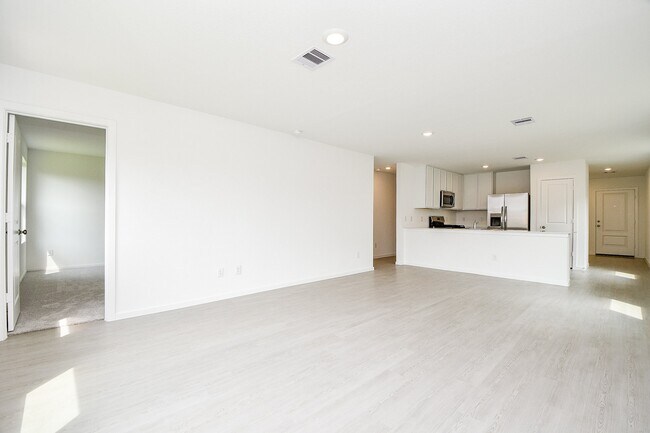 Building Photo - 6855 Lantana Leaf Ln