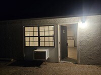 Building Photo - 2703 West 24th Street