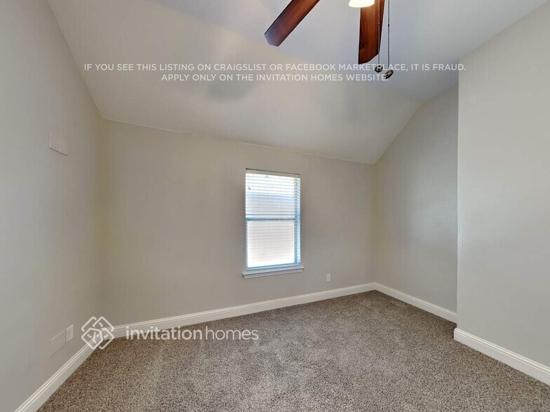 Building Photo - 581 Magnolia Pkwy