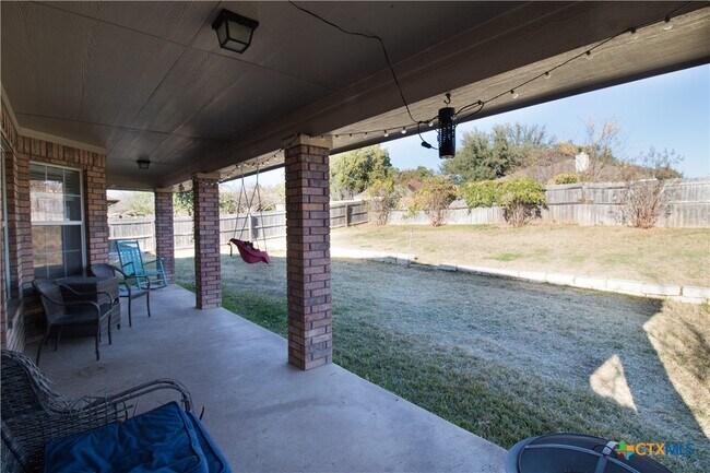 Building Photo - 714 Tundra Dr