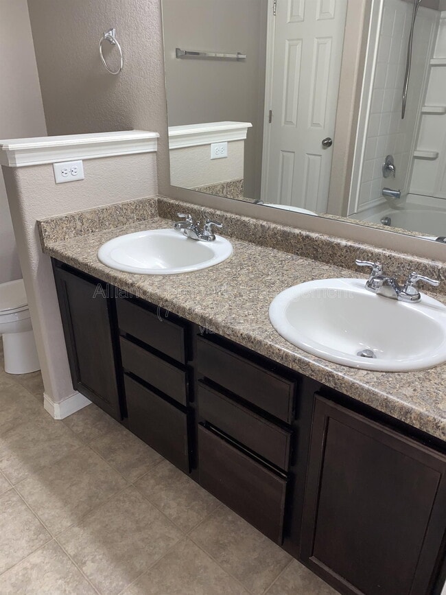 Building Photo - 3875 Reindeer Cir
