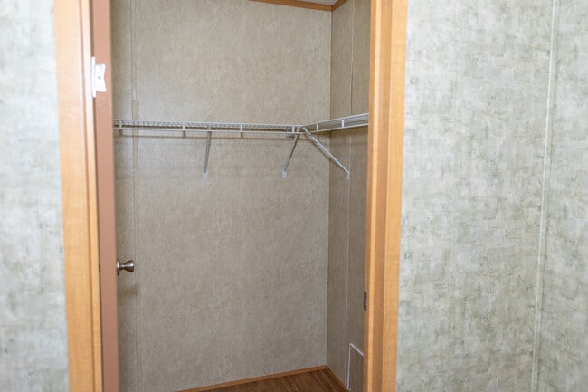 Building Photo - 1767 Goodman Lake Rd