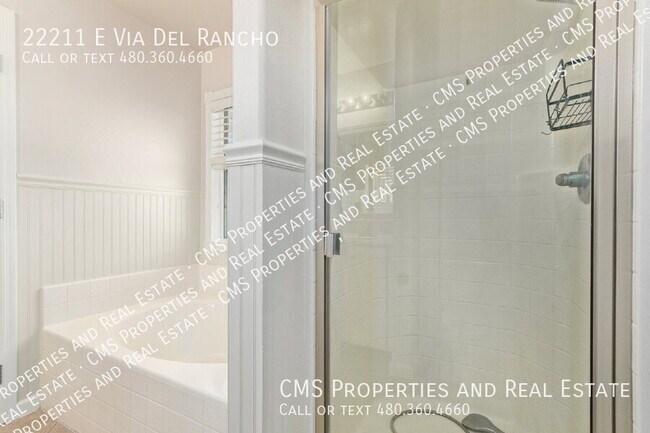 Building Photo - 22211 E Via del Rancho