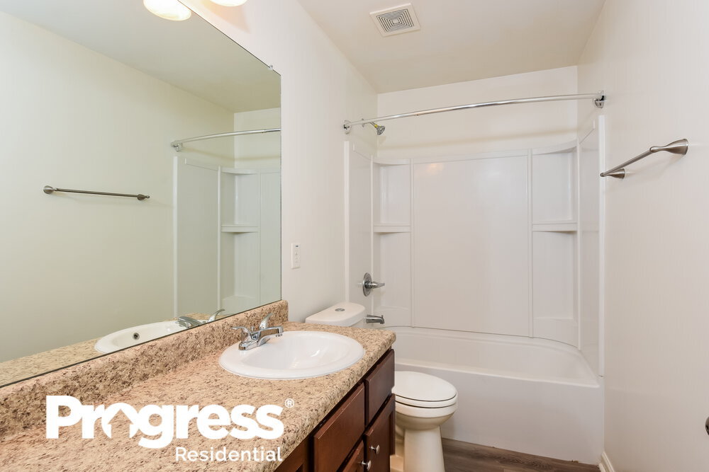 Building Photo - 222 Westridge Cir