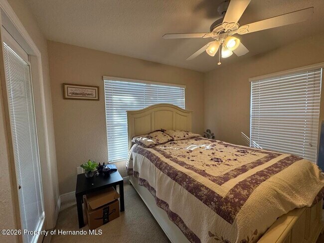 Building Photo - 10054 Amidon St