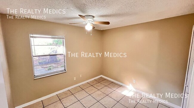 Building Photo - 3226 Redditt Rd