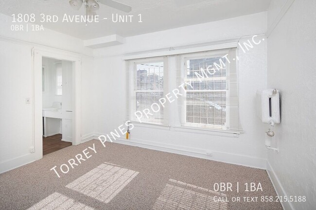 Primary Photo - Spacious Studio in Banker's Hill/Downtown ...