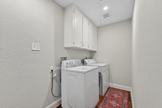 Building Photo - 3513 Sheridon Dr