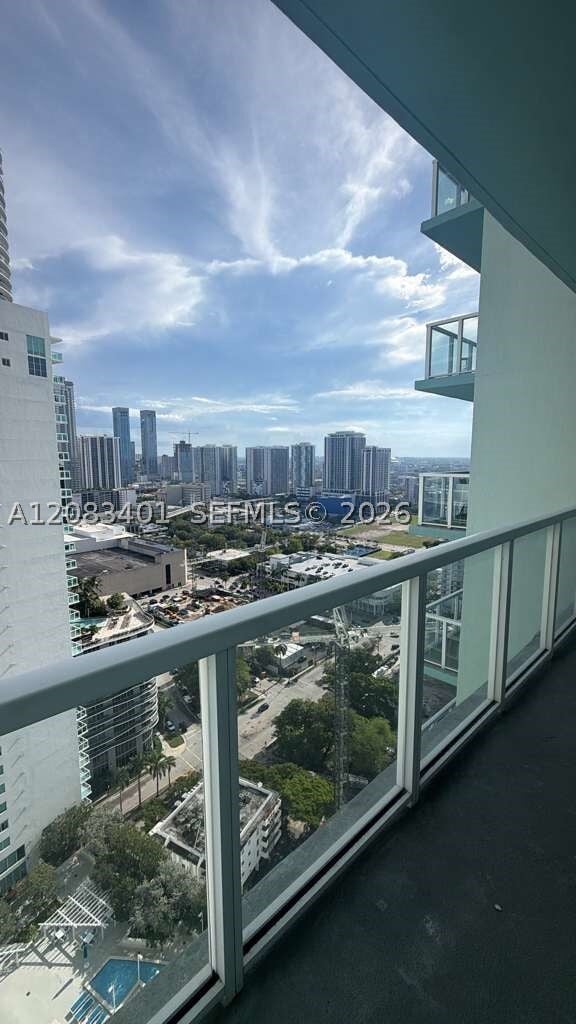 Building Photo - 1900 N Bayshore Dr