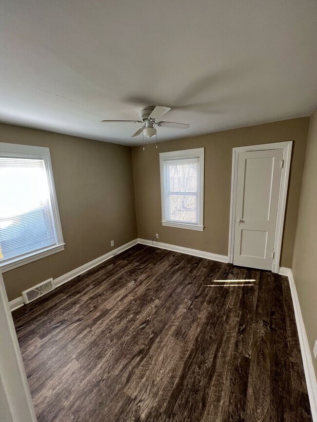 Building Photo - Cute Cape Cod Across From A Park