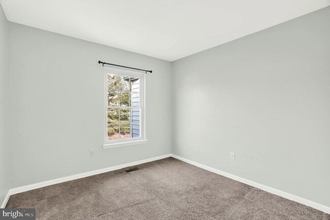 Building Photo - 7207 Solar Walk