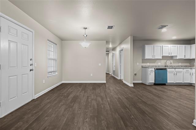 Building Photo - 2723 Parsons St