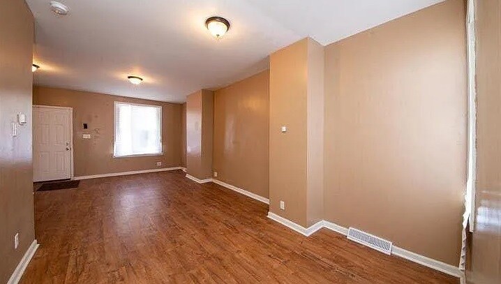 Building Photo - 509 N Paxon St