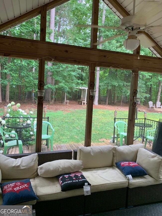 Building Photo - 123 Rayner Dr