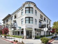 Building Photo - 1 Bedroom/1 Bathroom/Parking/ ADA Accessible in Modern Building