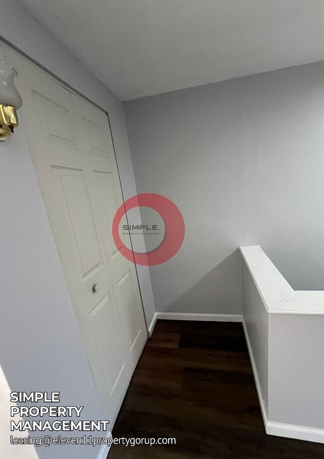 Building Photo - 1239 Greenwich St