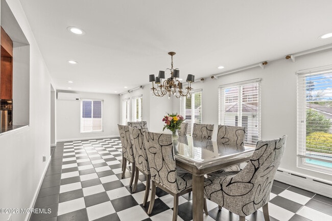 Building Photo - 608 Corlies Ave