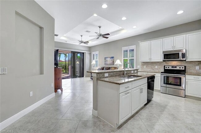 Building Photo - 1416 Lucena Ln S