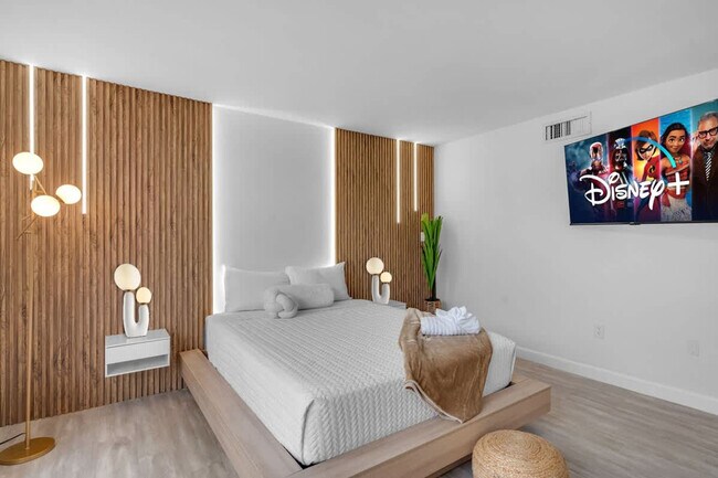 Building Photo - 468 Golden Isles Dr