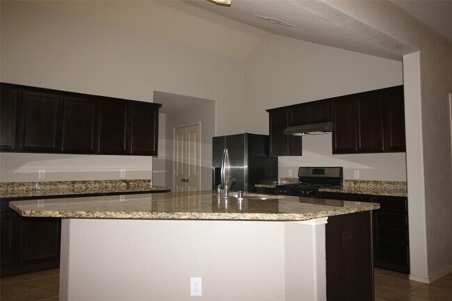 Building Photo - 7203 Basque Country Dr