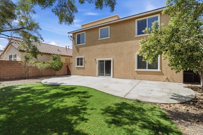 Building Photo - 8747 W Moon Crater Ave
