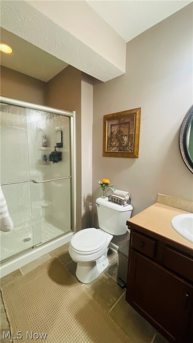 Building Photo - 3473 Churchill Downs