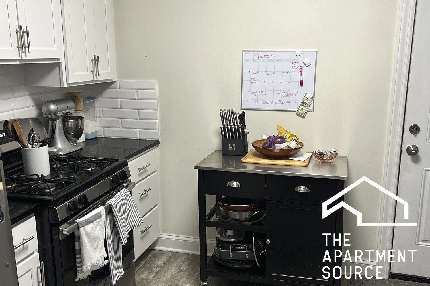 Building Photo - 918 Green Bay Rd