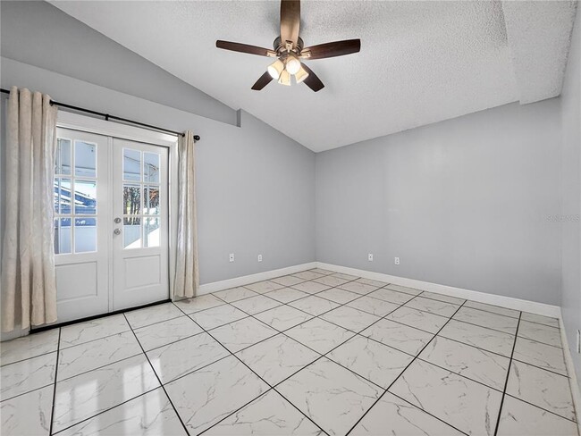 Building Photo - 2905 Colleen Cir