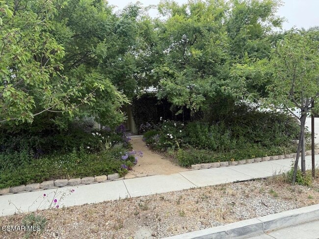 Building Photo - 1306 Windsor Dr