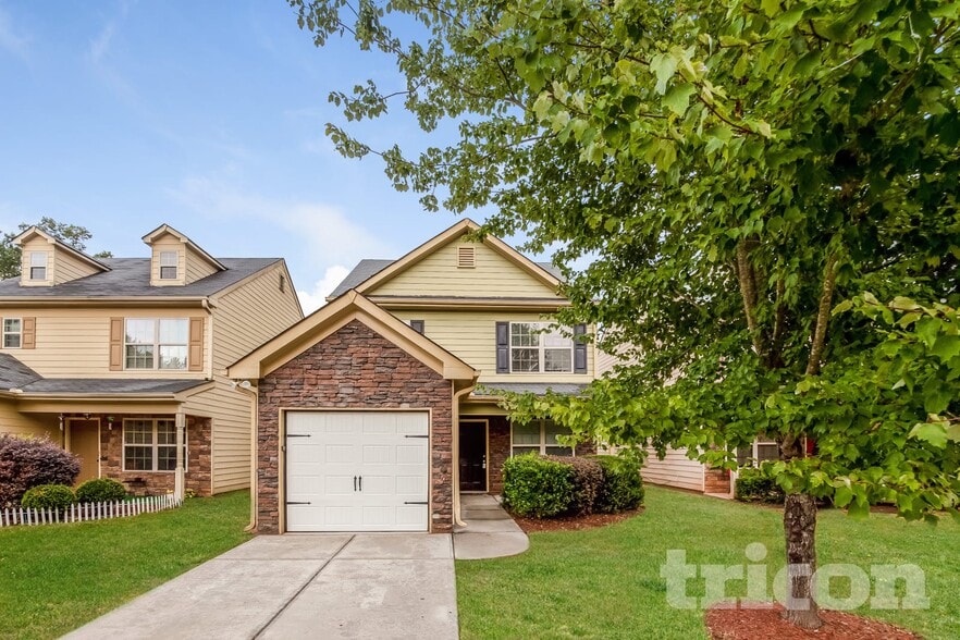 Building Photo - 1047 Wedgewood Ct NE